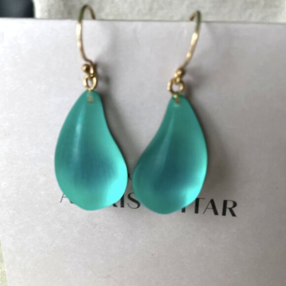 Alexis Bittar | Lucite Dewdrop Earrings (Mint Green) - Picture 6 of 9